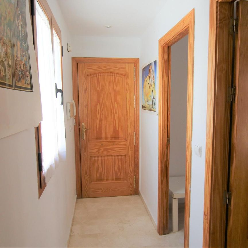Apartment - Granada (Centro) - Photo 1