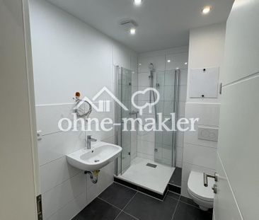 Erstbezug nach Sanierung: helle und charmante 2-Zimmer- Wohnung mit... - Foto 1