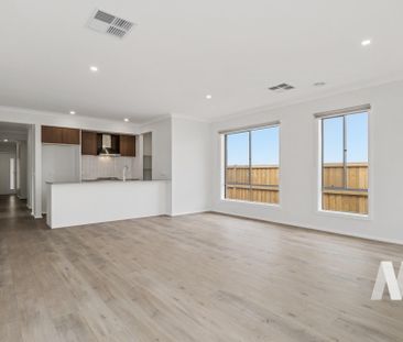 3 Mullauns Street, Woodstock VIC 3751 - House For Rent | Domain - Photo 3