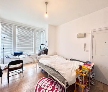 Studio Flat, Dollis Road, N3 - Photo 2