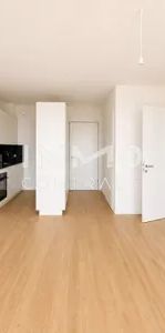 DC2 Tower Erstbezug: 36. Etage - Exklusive 2-Zimmer-Residenz mit Loggia - Foto 2