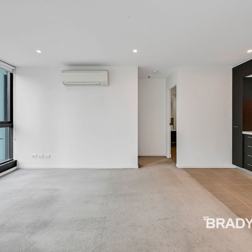 1608/8 Sutherland Street, Melbourne - Photo 1