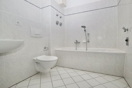 2-Raum Wohnung • Aufzug • individuell • Schloßchemnitz • Einbauküche • bald wieder frei ! - Photo 5