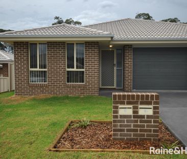 6 Flannelflower Avenue, West Nowra, NSW 2541 - Photo 5