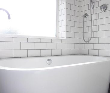 3 bedroom semi-detached house to rent - Photo 6