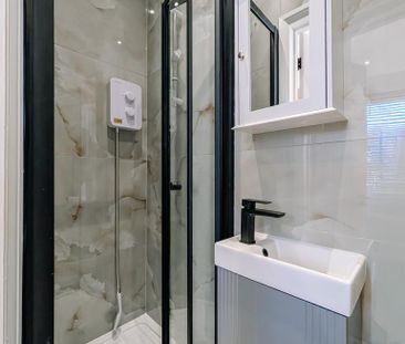 Studio to rent - Photo 5