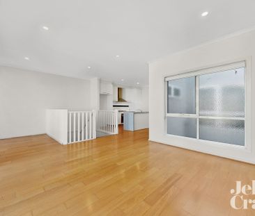 5B Maireana Street, Maribyrnong - Photo 2