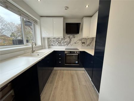 2 bedroom terraced house to rent - Photo 5