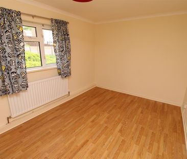 House - Terraced For Rent Heol Helig, Ebbw Vale - Photo 3