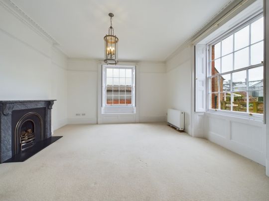 Boddington House, Boddington Lane, Boddington, GL51 - Photo 1