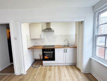 Studio to rent - Photo 5