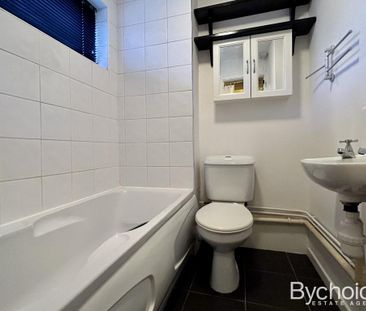 Studio to rent - Photo 5