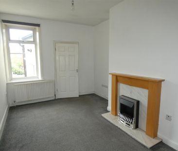 2 bed flat to rent in St. Thomas Street, Gateshead, NE9 - Photo 5