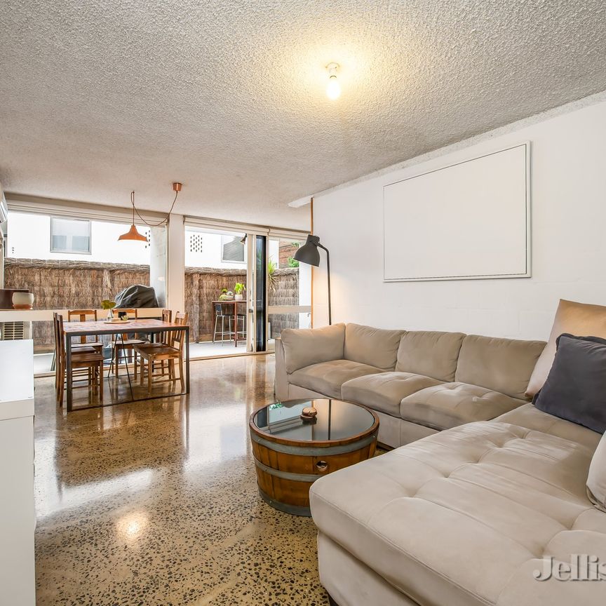 13/22 Agnes Street, East Melbourne - Photo 1