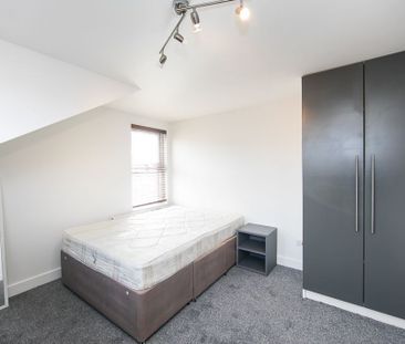 Harold Walk, Hyde Park, Leeds - Photo 5