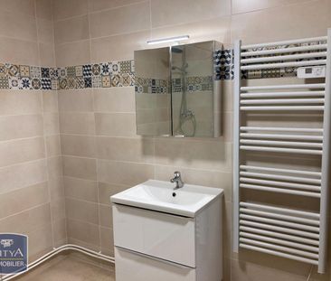 Location Appartement 1 pièce 33m² NOTRE DAME DE SANILHAC 24660 - Photo 3