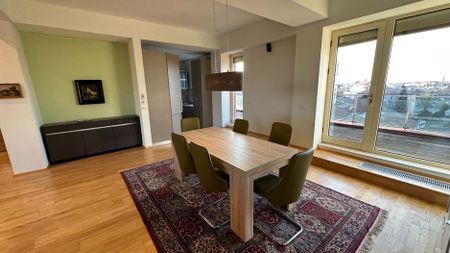Apartament cu 3 camere de închiriat - Fotografie 4