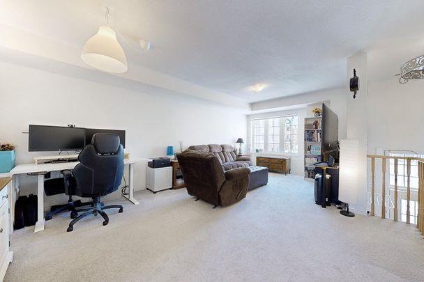 For Lease - 2657 Deputy Minister Path Unit# 29, Oshawa, Ontario - Photo 1