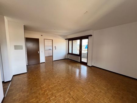 MENDRISIO – 3.5 LOCALI METRATURE AMPIE E COMFORT MODERNI - Photo 2