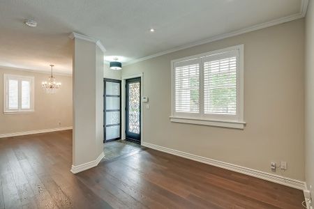 For Lease - 411 Trafalgar Road, Oakville, Ontario - Photo 4