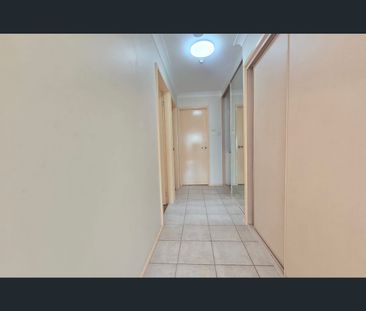 84A Kalang Road, Edensor Park, NSW 2176 - Photo 4