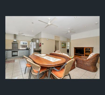 3/9 Grimshaw Street, Parramatta Park, Qld 4870 - Photo 2
