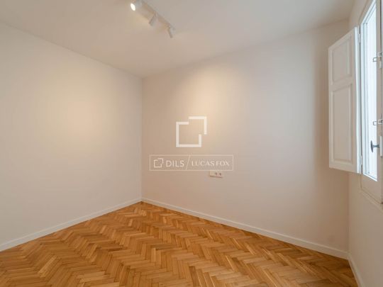 Excellent 6 Bedroom apartment for rent in Extramurs, Valencia - Foto 1