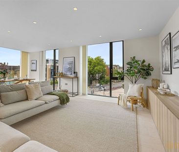 Oval Road, NW1, London - Photo 1