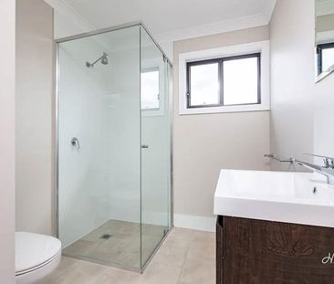 Modern & Convenient 2-Bedroom flat - Photo 6