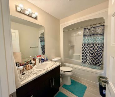 For Lease - 941 Battery Park Unit# 941, London North, Ontario - Photo 2