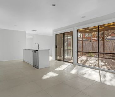 3 Harkaway Avenue, Hoppers Crossing - Photo 4