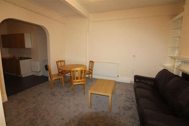 Archers Road, All Bills Included **** Student Property July****, Southampton, SO15 - Photo 1