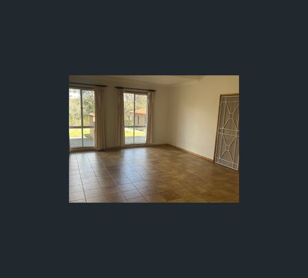 21 B Severne Street, Greenleigh, NSW 2620 - Photo 1