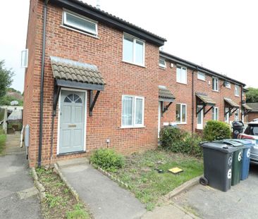 3 bedroom terraced house to rent - Photo 2