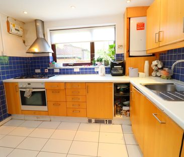 Room in a Shared House, Ropemaker Road, SE16 - Photo 4