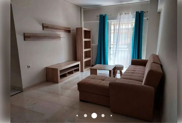 Διαμέρισμα για ενοικίαση - Νίκαια, - Φωτογραφία 1