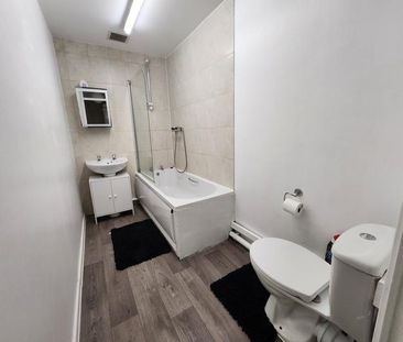 4 bedroom house share to rent - Photo 4