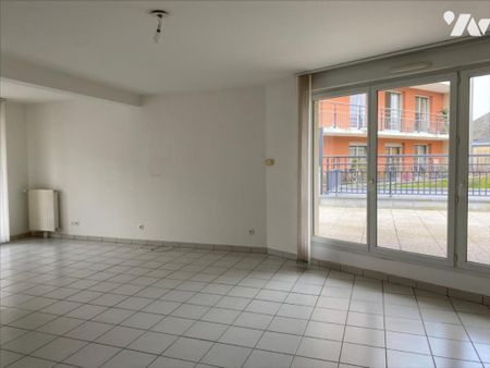 Centre Ville Appartement de Type 3 au 1er étage avec grande terrasse. - Photo 4