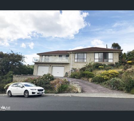 2 Hatton Gardens, Sandy Bay, Tas 7005 - Photo 4