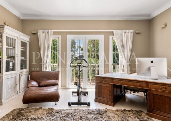 Wonderful family home with privacy and surrounded by nature in Fuente del Espanto