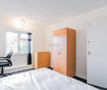 5 bedroom terraced house to rent - Photo 1