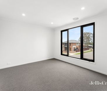 78 Rihanna Street, Greenvale - Photo 5