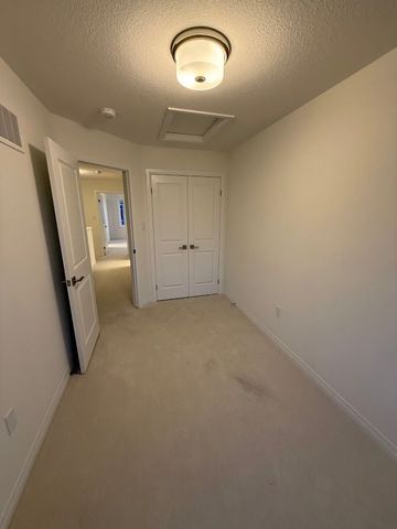 For Lease - 313 Conklin Rd Road Unit# 19, Brantford, Ontario - Photo 3