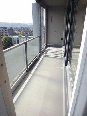 2.5-ZW à 62 m² im 7. OG mit Balkon - Foto 1