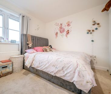 34 Brogan Crescent - Photo 4