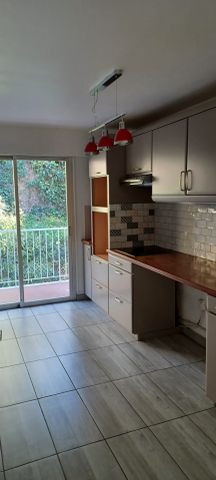 Location Appartement 4 pièces 94m² NICE 06200 - Photo 3
