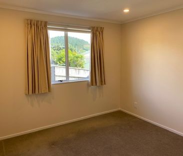 2 Atwood Grove, Churton Park - Photo 3