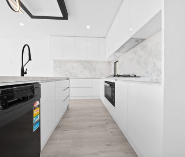 For Rent - Modern Family Home in Prime Wollert Location - Photo 3