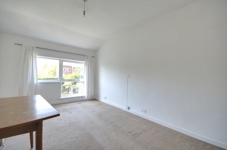 1 Bedroom Maisonette to rent - Photo 2