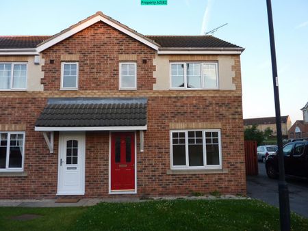 3 bedroom semi-detached house to rent - Photo 3